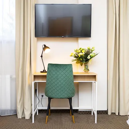 Hotel Arden Środa Śląska